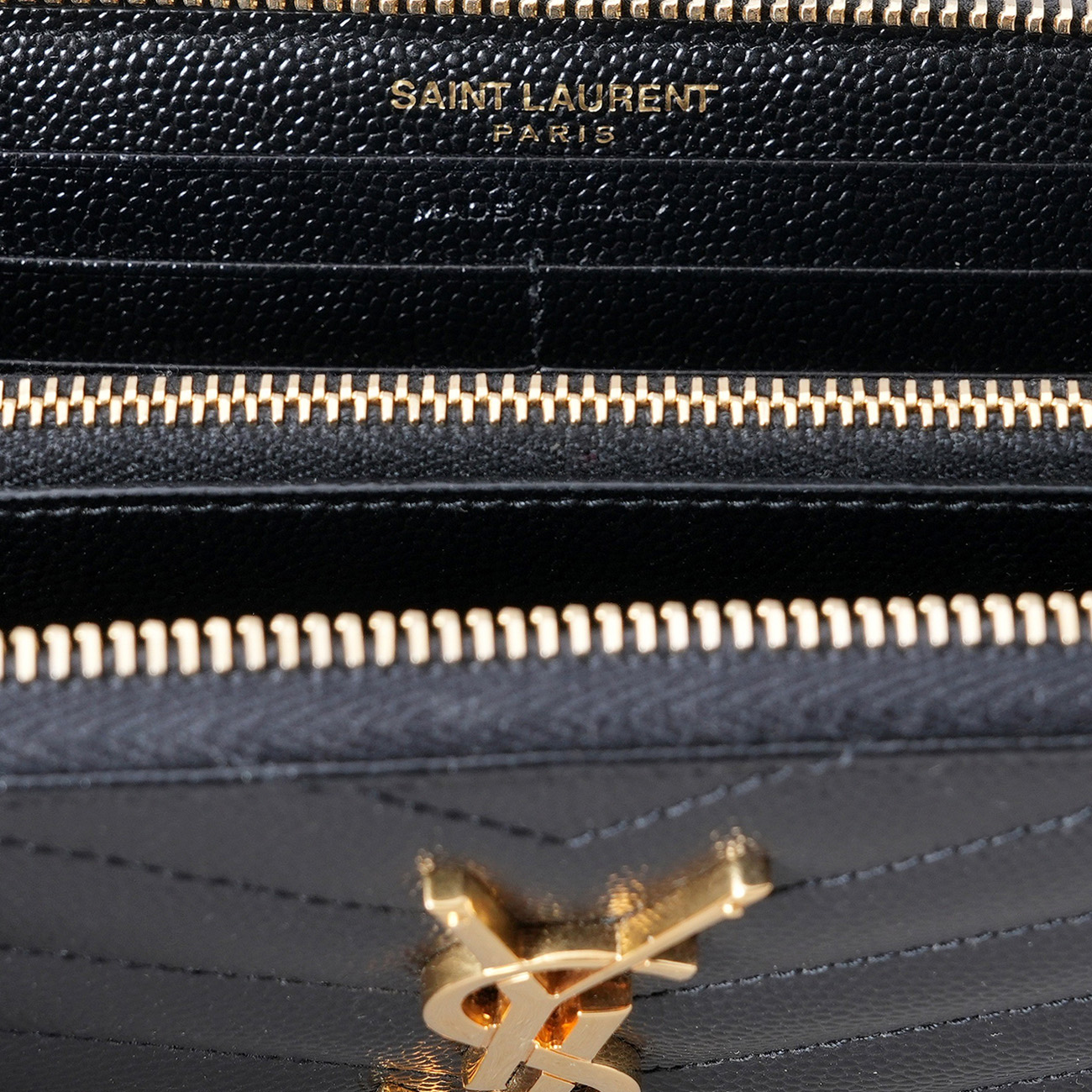 YVES SAINT LAURENT(USED)생로랑 358094 모노그램 지퍼 장지갑
